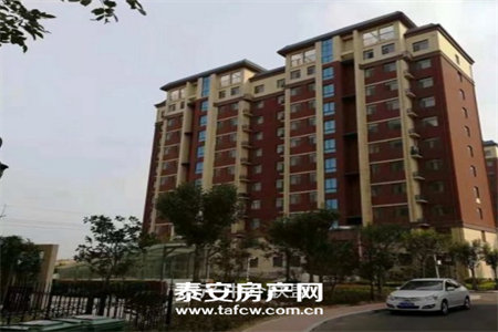 公共厕所隔断尺寸标准